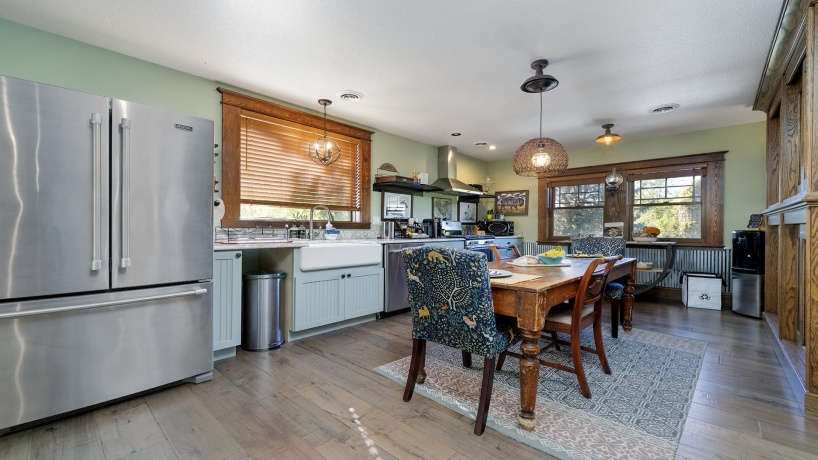 409 State, FRANKLIN GROVE, Illinois 61031, 9 Bedrooms Bedrooms, ,9 BathroomsBathrooms,House,For Sale,State,202506483