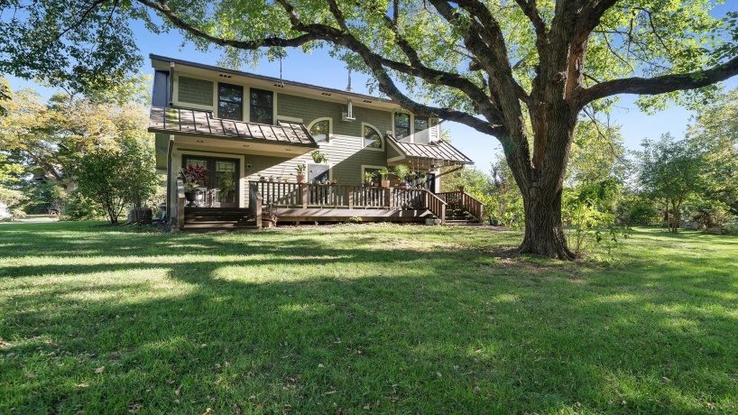 409 State, FRANKLIN GROVE, Illinois 61031, 9 Bedrooms Bedrooms, ,9 BathroomsBathrooms,House,For Sale,State,202506483