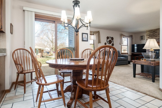 3584 Modesto, ROCKFORD, Illinois 61114, 4 Bedrooms Bedrooms, ,2 BathroomsBathrooms,House,For Sale,Modesto,202601285