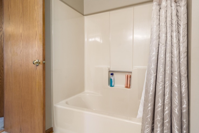 3584 Modesto, ROCKFORD, Illinois 61114, 4 Bedrooms Bedrooms, ,2 BathroomsBathrooms,House,For Sale,Modesto,202601285