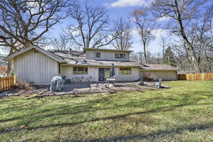 1731 Demeter, FREEPORT, Illinois 61032, 4 Bedrooms Bedrooms, ,3 BathroomsBathrooms,House,For Sale,Demeter,202601290