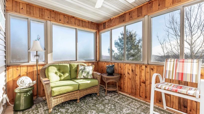 18694 Michelle, EAST DUBUQUE, Illinois 61025, 4 Bedrooms Bedrooms, ,3 BathroomsBathrooms,House,For Sale,Michelle,202601294