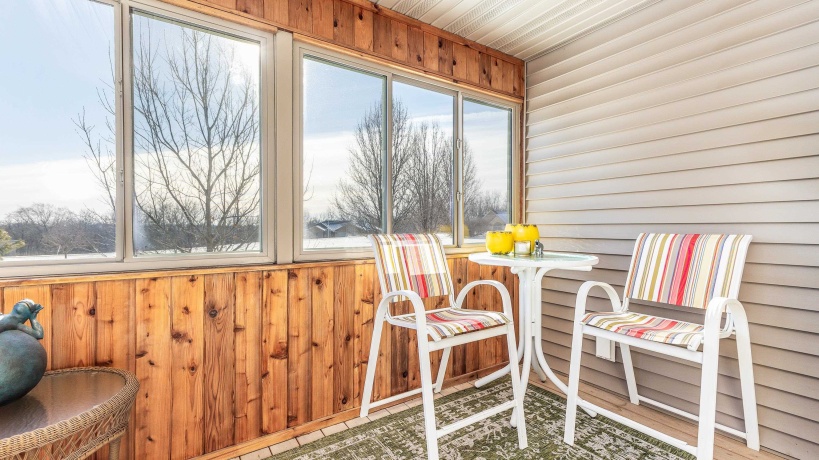 18694 Michelle, EAST DUBUQUE, Illinois 61025, 4 Bedrooms Bedrooms, ,3 BathroomsBathrooms,House,For Sale,Michelle,202601294