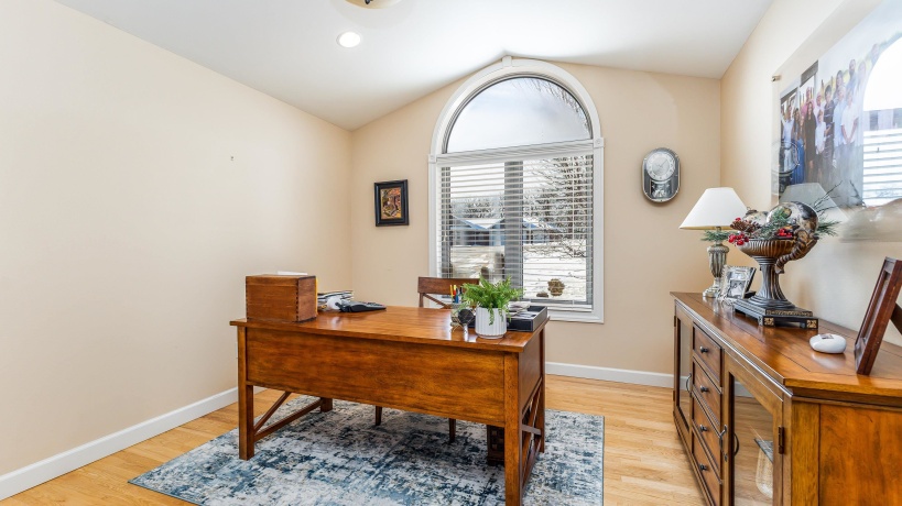 18694 Michelle, EAST DUBUQUE, Illinois 61025, 4 Bedrooms Bedrooms, ,3 BathroomsBathrooms,House,For Sale,Michelle,202601294