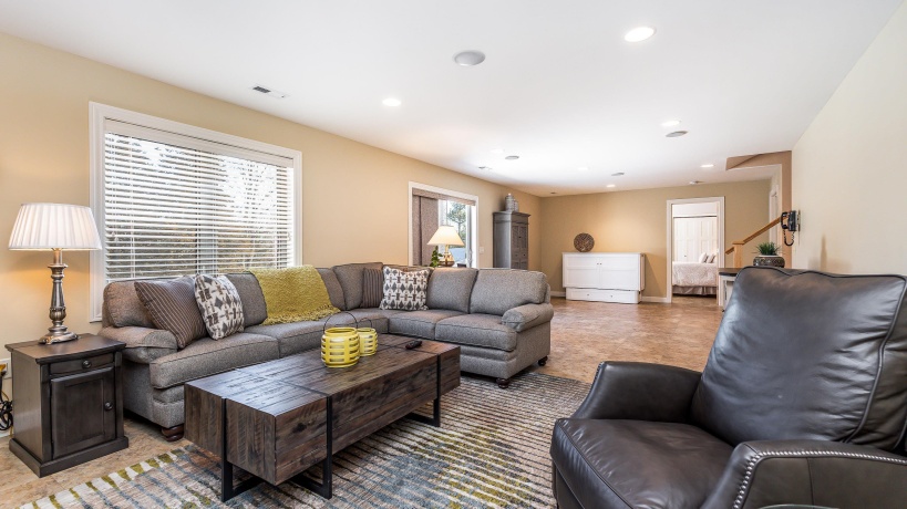 18694 Michelle, EAST DUBUQUE, Illinois 61025, 4 Bedrooms Bedrooms, ,3 BathroomsBathrooms,House,For Sale,Michelle,202601294