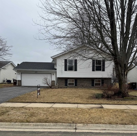 6371 Tramore, ROCKFORD, Illinois 61107, 3 Bedrooms Bedrooms, ,2 BathroomsBathrooms,House,For Sale,Tramore,202601295