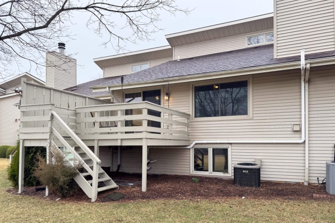 4653 High Point Drive #28, ROCKFORD, Illinois 61114, 2 Bedrooms Bedrooms, ,1 BathroomBathrooms,Condominium,For Sale,High Point Drive #28,202601302