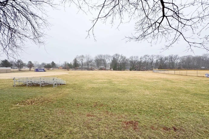 4653 High Point Drive #28, ROCKFORD, Illinois 61114, 2 Bedrooms Bedrooms, ,1 BathroomBathrooms,Condominium,For Sale,High Point Drive #28,202601302