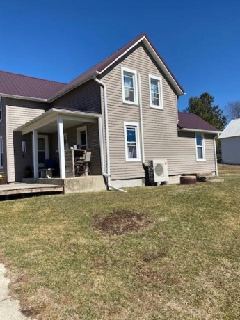 101 Stephenson, GERMAN VALLEY, Illinois 61039, 3 Bedrooms Bedrooms, ,1 BathroomBathrooms,House,For Sale,Stephenson,202601307