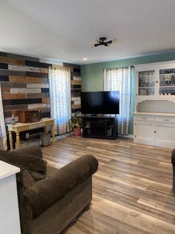 101 Stephenson, GERMAN VALLEY, Illinois 61039, 3 Bedrooms Bedrooms, ,1 BathroomBathrooms,House,For Sale,Stephenson,202601307