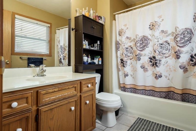 6511 WEAVER, ROCKFORD, Illinois 61114, 4 Bedrooms Bedrooms, ,2 BathroomsBathrooms,House,For Sale,WEAVER,202601312