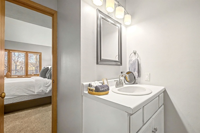 42 Spring Creek, GALENA, Illinois 61036, 2 Bedrooms Bedrooms, ,2 BathroomsBathrooms,House,For Sale,Spring Creek,202601313