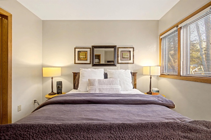 42 Spring Creek, GALENA, Illinois 61036, 2 Bedrooms Bedrooms, ,2 BathroomsBathrooms,House,For Sale,Spring Creek,202601313