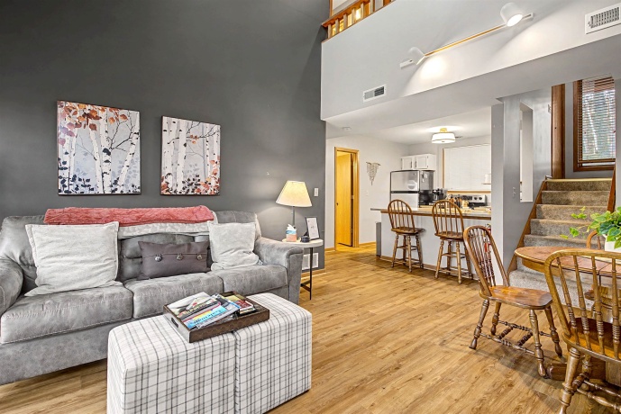 42 Spring Creek, GALENA, Illinois 61036, 2 Bedrooms Bedrooms, ,2 BathroomsBathrooms,House,For Sale,Spring Creek,202601313