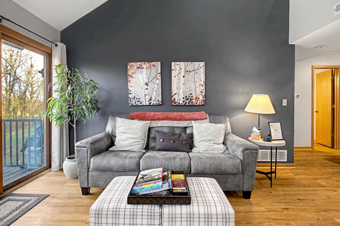 42 Spring Creek, GALENA, Illinois 61036, 2 Bedrooms Bedrooms, ,2 BathroomsBathrooms,House,For Sale,Spring Creek,202601313