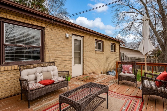 1420 NOTRE DAME, ROCKFORD, Illinois 61103, 3 Bedrooms Bedrooms, ,2 BathroomsBathrooms,House,For Sale,NOTRE DAME,202601314