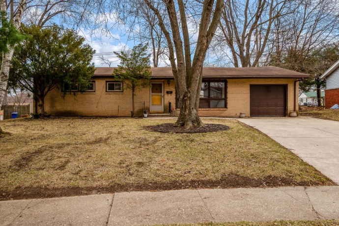 1420 NOTRE DAME, ROCKFORD, Illinois 61103, 3 Bedrooms Bedrooms, ,2 BathroomsBathrooms,House,For Sale,NOTRE DAME,202601314