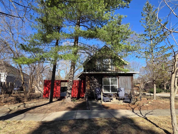 900 RIDGEWOOD, ROCKFORD, Illinois 61107, 3 Bedrooms Bedrooms, ,1 BathroomBathrooms,House,For Sale,RIDGEWOOD,202601315