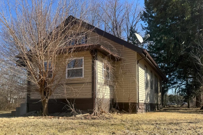 136 Lexington, ROCKFORD, Illinois 61102, 2 Bedrooms Bedrooms, ,1 BathroomBathrooms,House,For Sale,Lexington,202601316