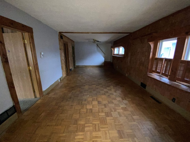 306 River, LOVES PARK, Illinois 61111, 3 Bedrooms Bedrooms, ,1 BathroomBathrooms,House,For Sale,River,202601320