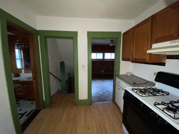 306 River, LOVES PARK, Illinois 61111, 3 Bedrooms Bedrooms, ,1 BathroomBathrooms,House,For Sale,River,202601320