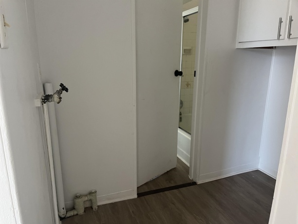 404-406 Prospect, FREEPORT, Illinois 61032, ,2 Units,For Sale,Prospect,202601322