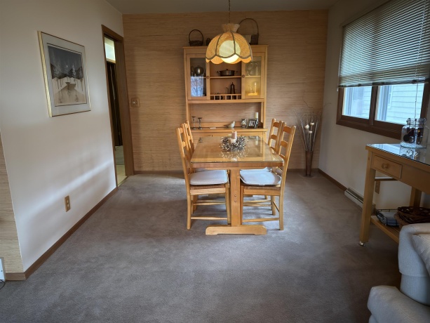 914 Brookfield, ROCKFORD, Illinois 61107, 3 Bedrooms Bedrooms, ,2 BathroomsBathrooms,House,For Sale,Brookfield,202601325