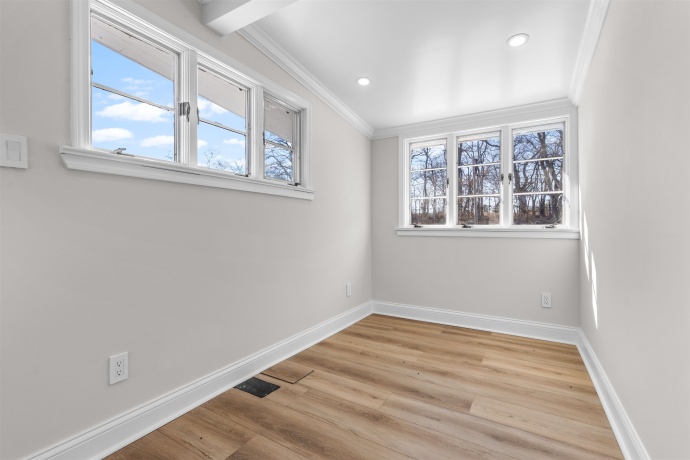 8239 BEACH, ROCKFORD, Illinois 61103, 3 Bedrooms Bedrooms, ,2 BathroomsBathrooms,House,For Sale,BEACH,202601326