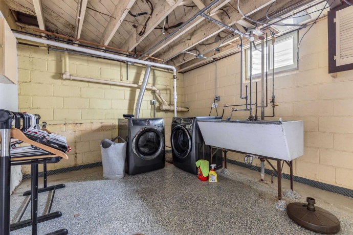 8239 BEACH, ROCKFORD, Illinois 61103, 3 Bedrooms Bedrooms, ,2 BathroomsBathrooms,House,For Sale,BEACH,202601326