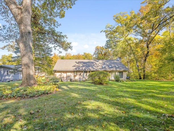 1969 Baintree, LAKE SUMMERSET, Illinois 61019, 3 Bedrooms Bedrooms, ,2 BathroomsBathrooms,House,For Sale,Baintree,202601328