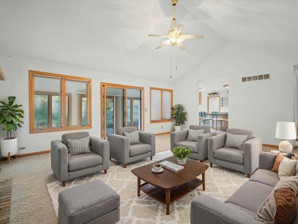 1969 Baintree, LAKE SUMMERSET, Illinois 61019, 3 Bedrooms Bedrooms, ,2 BathroomsBathrooms,House,For Sale,Baintree,202601328