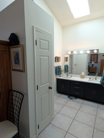 3447 Daren, FREEPORT, Illinois 61032, 3 Bedrooms Bedrooms, ,2 BathroomsBathrooms,Condominium,For Sale,Daren,202601329