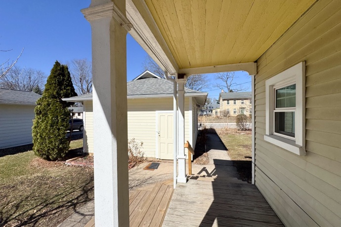 428 Priaire, ROCKTON, Illinois 61072, 4 Bedrooms Bedrooms, ,2 BathroomsBathrooms,House,For Sale,Priaire,202601335