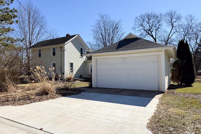 428 Priaire, ROCKTON, Illinois 61072, 4 Bedrooms Bedrooms, ,2 BathroomsBathrooms,House,For Sale,Priaire,202601335