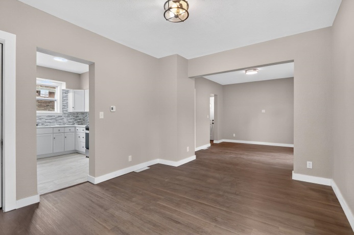 1011 15th, ROCKFORD, Illinois 61104, 3 Bedrooms Bedrooms, ,1 BathroomBathrooms,House,For Sale,15th,202601336