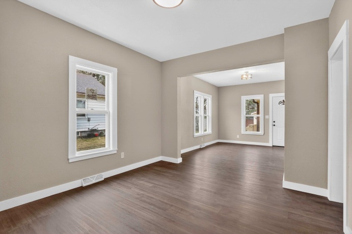 1011 15th, ROCKFORD, Illinois 61104, 3 Bedrooms Bedrooms, ,1 BathroomBathrooms,House,For Sale,15th,202601336