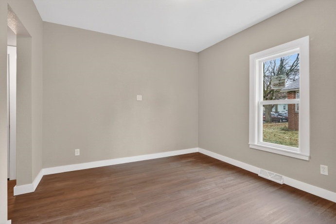 1011 15th, ROCKFORD, Illinois 61104, 3 Bedrooms Bedrooms, ,1 BathroomBathrooms,House,For Sale,15th,202601336