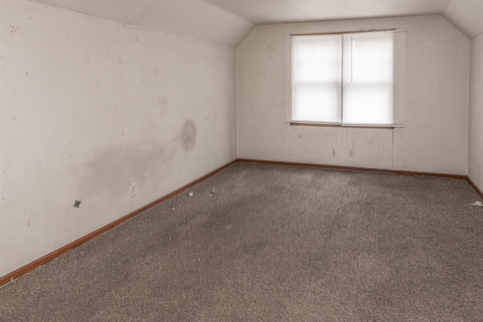 1120 Ogilby, ROCKFORD, Illinois 61102, 4 Bedrooms Bedrooms, ,2 BathroomsBathrooms,House,For Sale,Ogilby,202601337