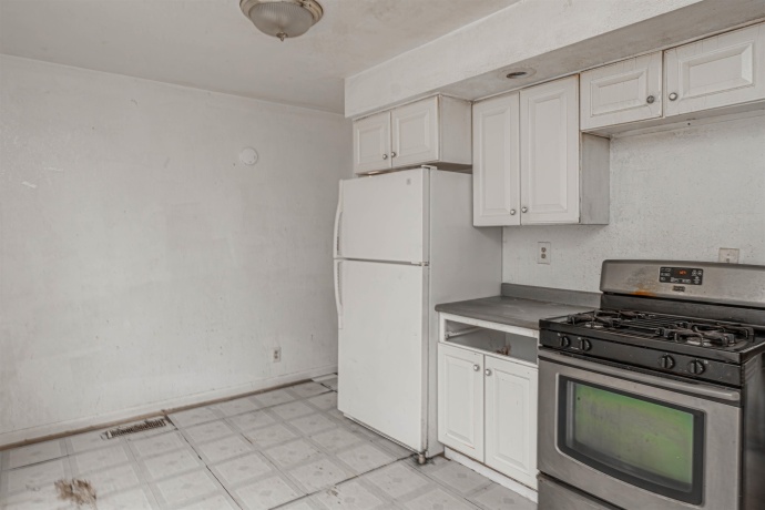 1120 Ogilby, ROCKFORD, Illinois 61102, 4 Bedrooms Bedrooms, ,2 BathroomsBathrooms,House,For Sale,Ogilby,202601337