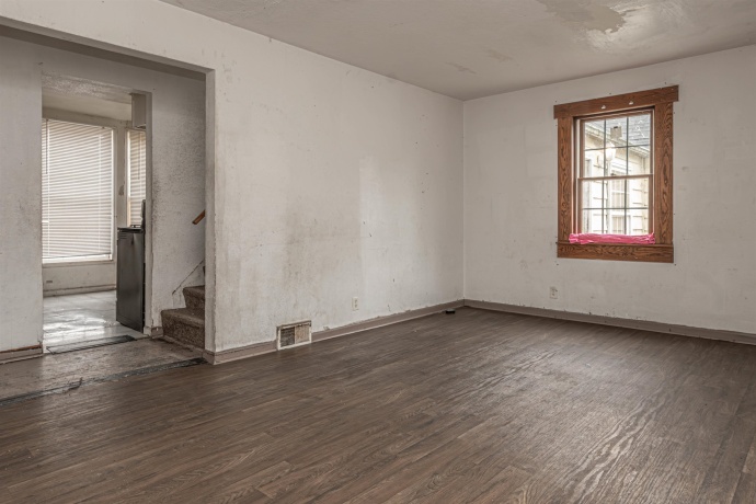 1120 Ogilby, ROCKFORD, Illinois 61102, 4 Bedrooms Bedrooms, ,2 BathroomsBathrooms,House,For Sale,Ogilby,202601337