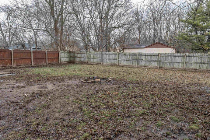 3911 Delaware, ROCKFORD, Illinois 61102, 3 Bedrooms Bedrooms, ,1 BathroomBathrooms,House,For Sale,Delaware,202601340