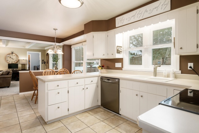 4552 Sunderman, ROCKFORD, Illinois 61114, 4 Bedrooms Bedrooms, ,3 BathroomsBathrooms,House,For Sale,Sunderman,202601342