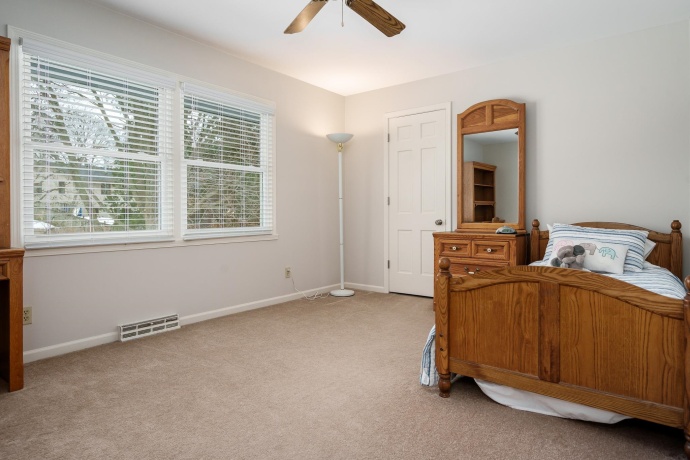 4552 Sunderman, ROCKFORD, Illinois 61114, 4 Bedrooms Bedrooms, ,3 BathroomsBathrooms,House,For Sale,Sunderman,202601342