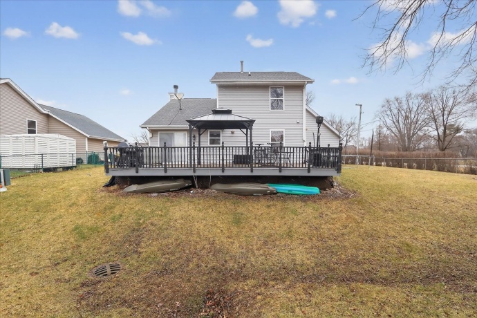 591 Rivercove Ct, MACHESNEY PARK, Illinois 61115, 3 Bedrooms Bedrooms, ,2 BathroomsBathrooms,House,For Sale,Rivercove Ct,202601343