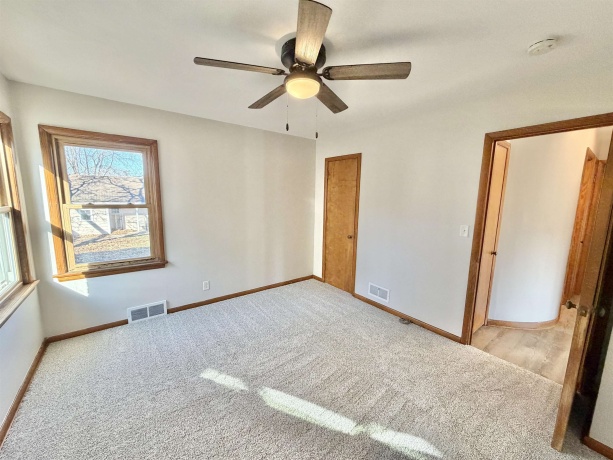 314 London, ROCKFORD, Illinois 61107, 3 Bedrooms Bedrooms, ,1 BathroomBathrooms,House,For Sale,London,202601346