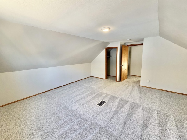 314 London, ROCKFORD, Illinois 61107, 3 Bedrooms Bedrooms, ,1 BathroomBathrooms,House,For Sale,London,202601346