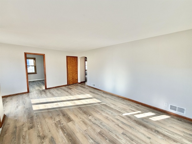 314 London, ROCKFORD, Illinois 61107, 3 Bedrooms Bedrooms, ,1 BathroomBathrooms,House,For Sale,London,202601346