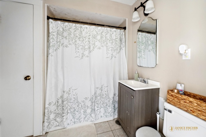 318 Logan, ROCKFORD, Illinois 61103, 4 Bedrooms Bedrooms, ,1 BathroomBathrooms,House,For Sale,Logan,202601347