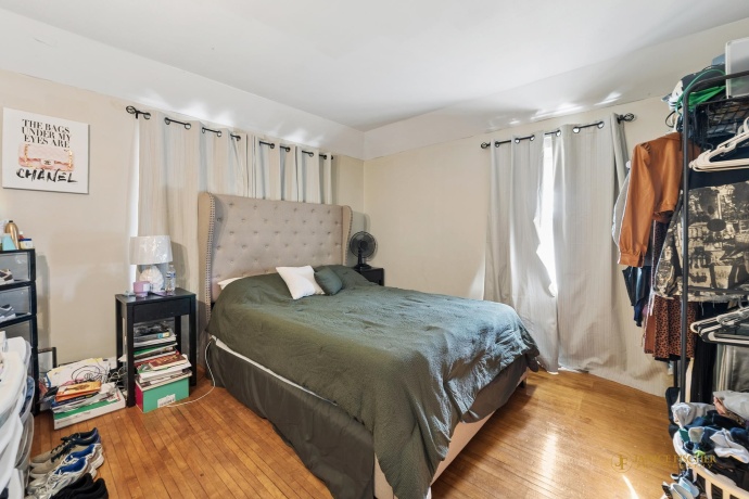 318 Logan, ROCKFORD, Illinois 61103, 4 Bedrooms Bedrooms, ,1 BathroomBathrooms,House,For Sale,Logan,202601347