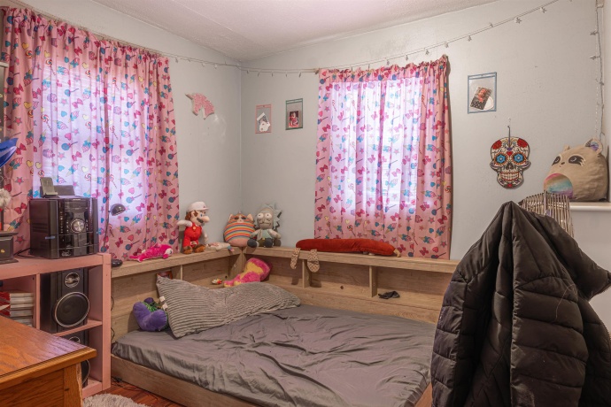 2107 22nd, ROCKFORD, Illinois 61108, 2 Bedrooms Bedrooms, ,1 BathroomBathrooms,House,For Sale,22nd,202601351